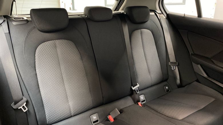 BMW 1 Series 116d SE 5dr [Live Cockpit Professional] Diesel Hatchback